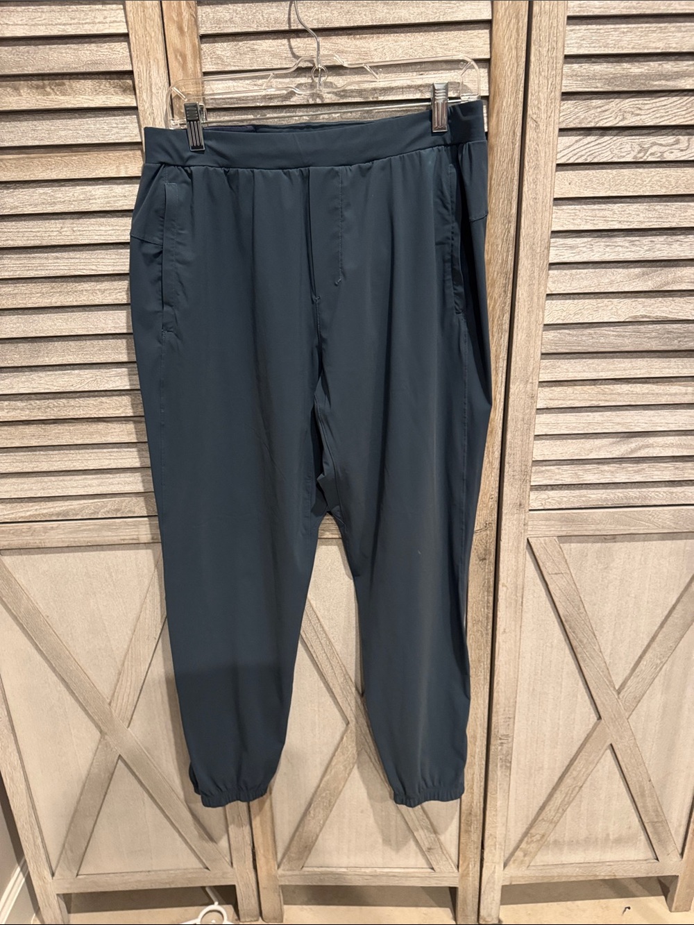 Lululemon Men's Surge Jogger Pants size large